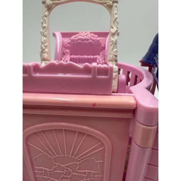 Fisher Price VTG 2001 Loving Family Sweet Streets Pink Townhouse No Front Door - Picture 6 of 16